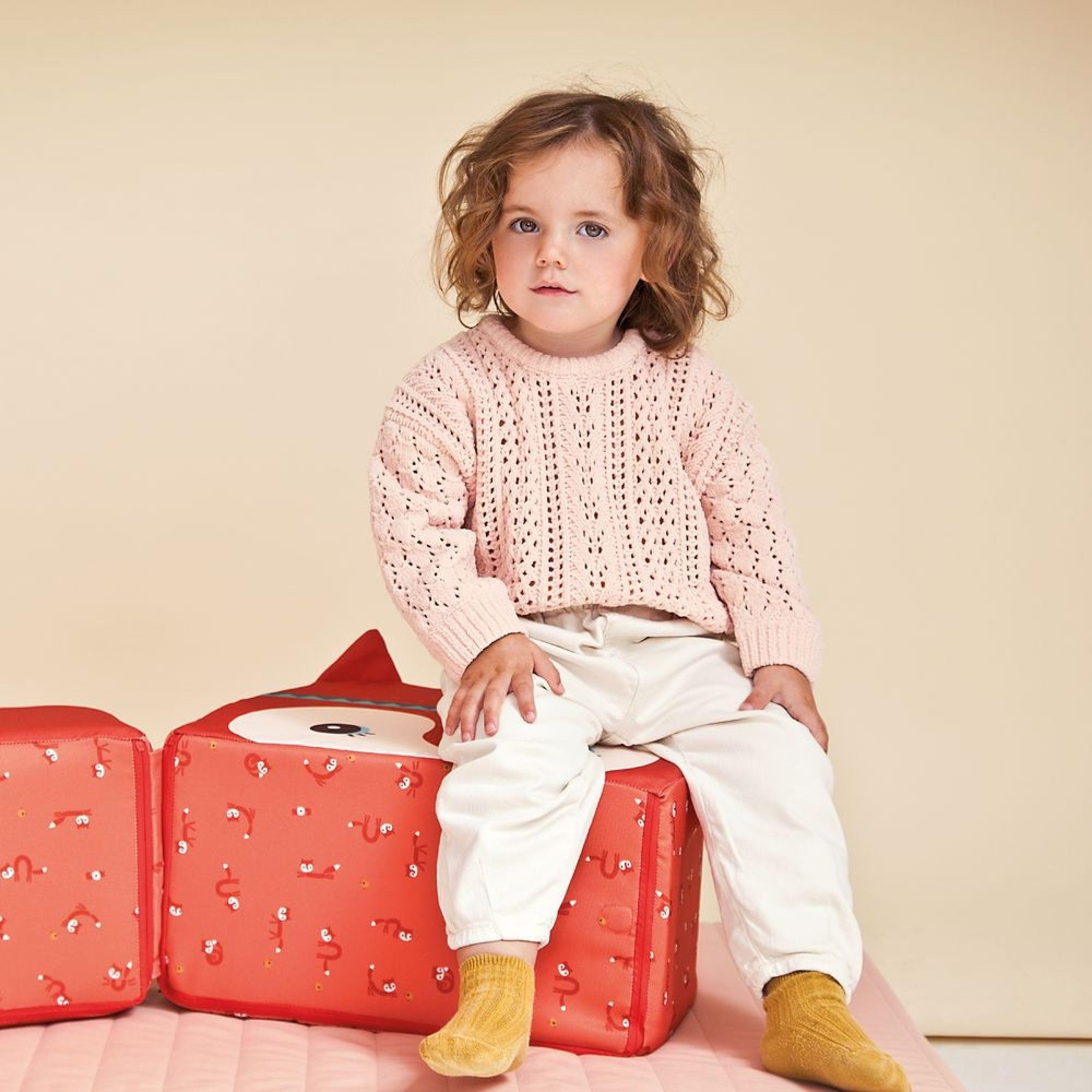 lilliputiens-alice-fuchs-kindersessel-sitzkissen-verstellbar-50x40x22-cm-rot image 2