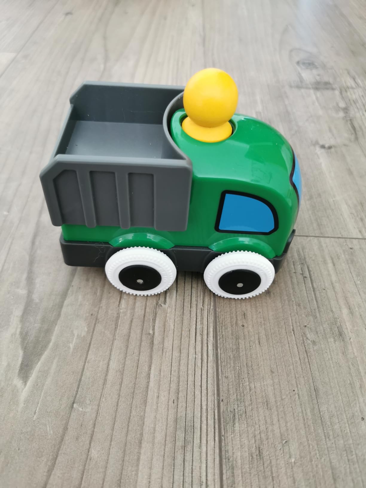 Solider Holzflitzer