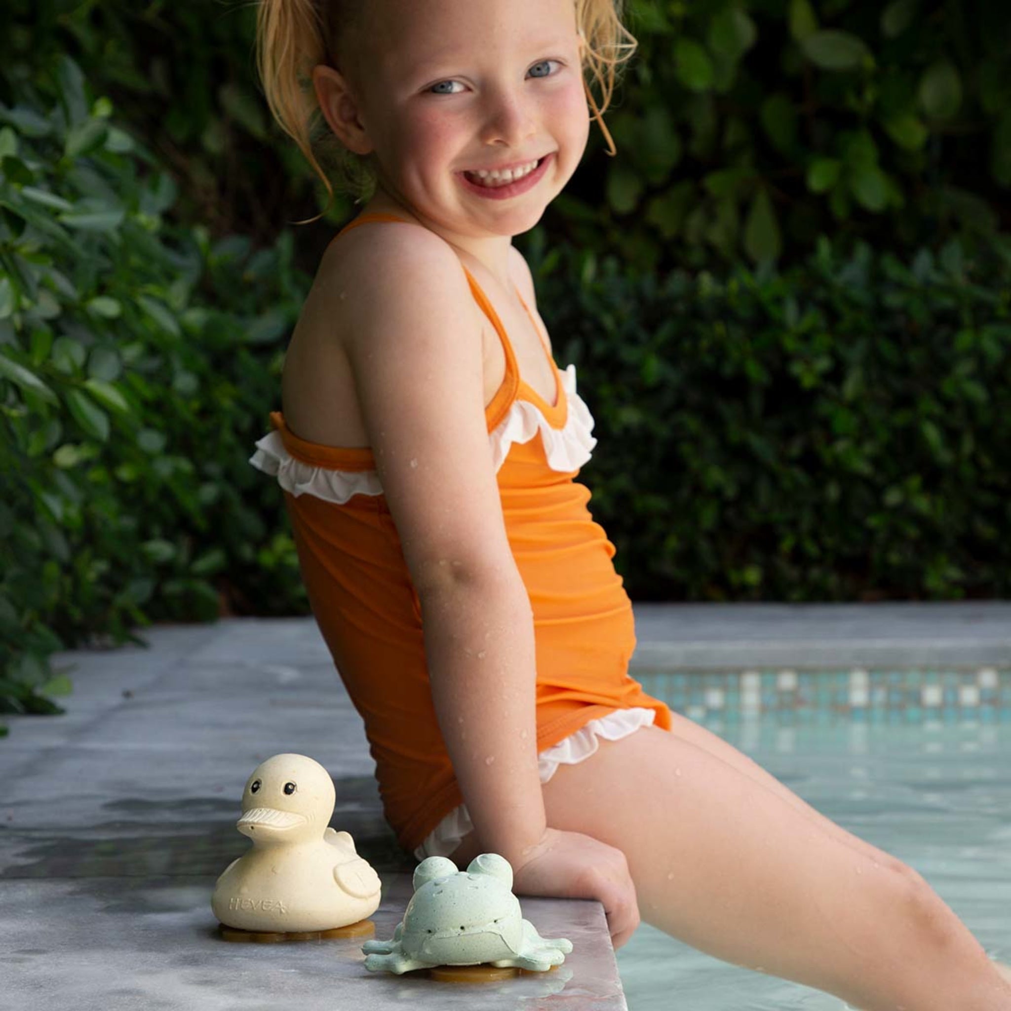 hevea-squeeze-n-splash-badespielzeug-geschenkset-ente-frosch image 4