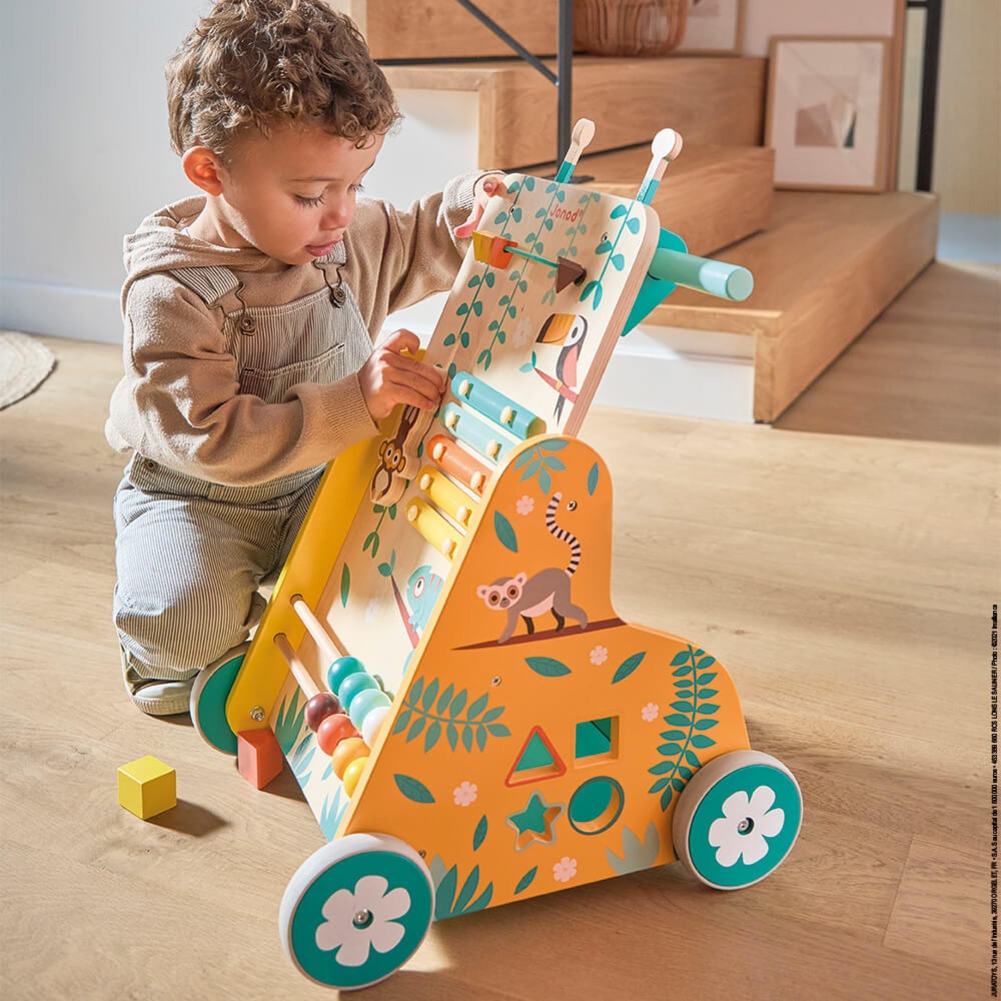janod-multi-aktivit-tswagen-tropik-j08269-lauflernwagen-aus-holz-ab-1-jahr image 8
