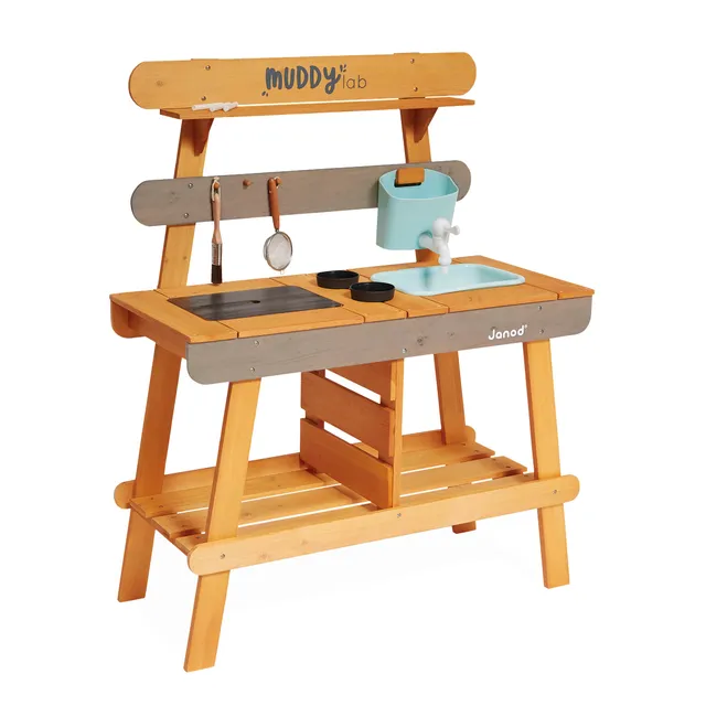 janod-muddy-lab-matschk-che-outdoor-fsc-holz-mit-10-utensilien-ab-3-jahre image 1