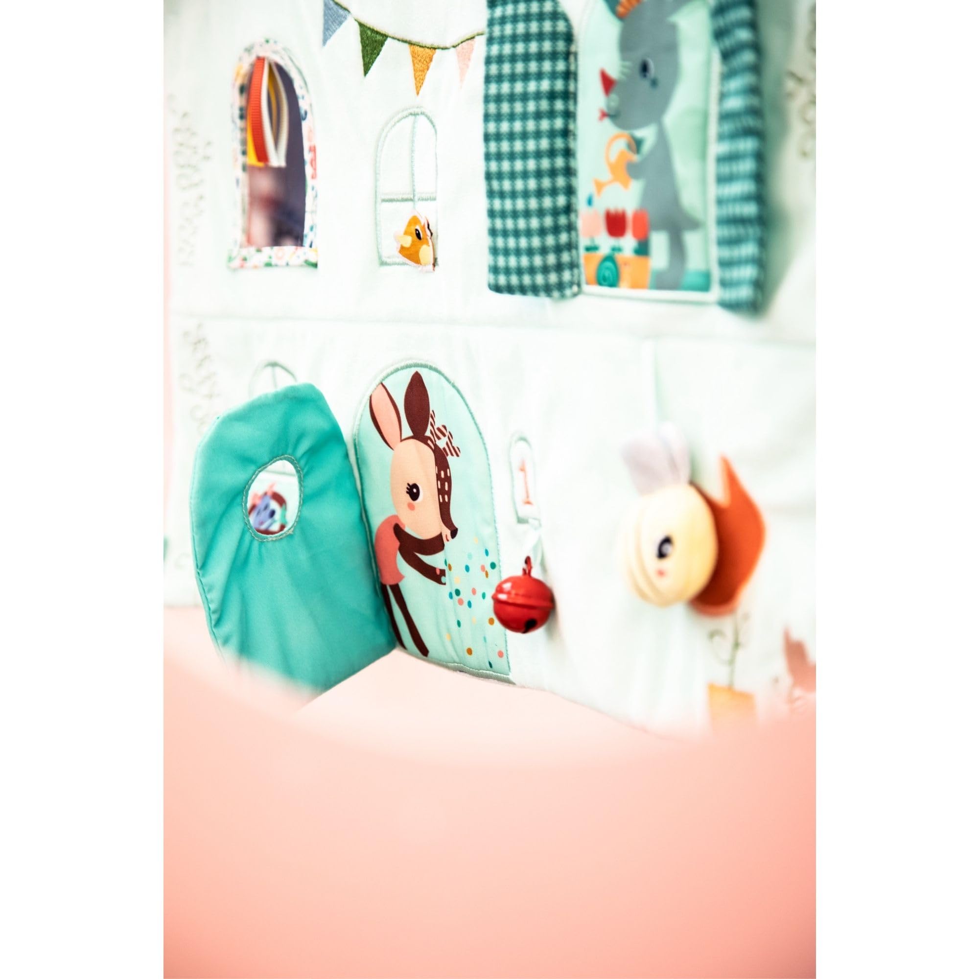 lilliputiens-stoff-entdeckungstafel-haus-stella-joe-aktivit-tspanel-f-rs-laufgit image 8