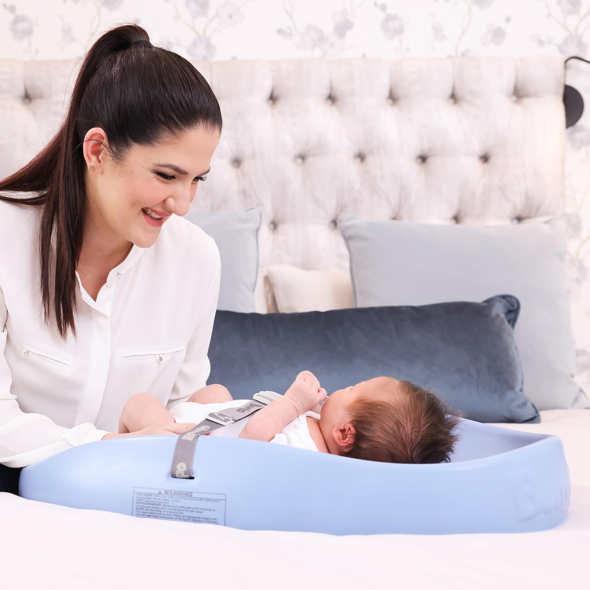 bumbo-baby-wickelunterlage-mit-sicherheitsgurt-anti-roll-puderblau image 7