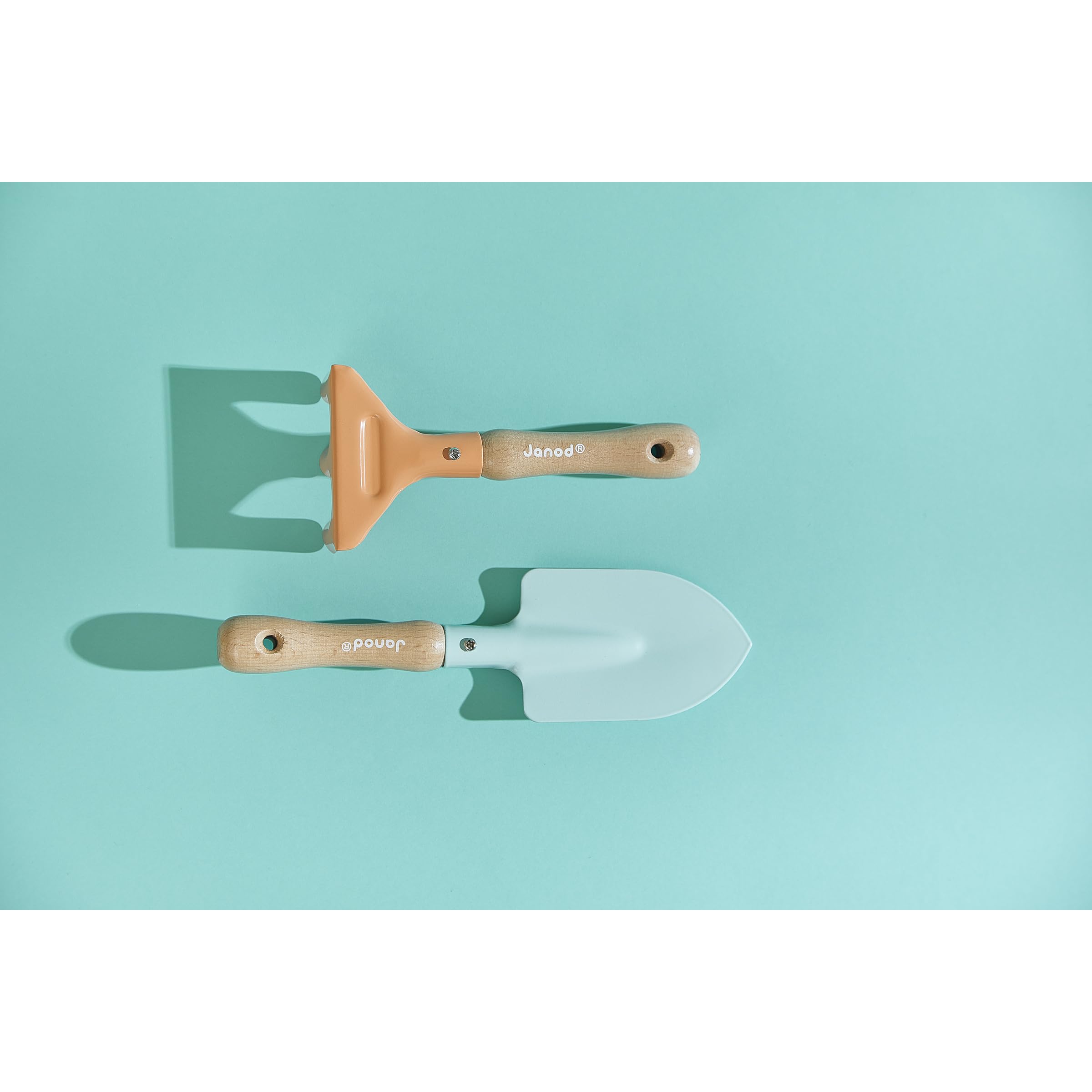 janod-gartenger-te-set-f-r-kinder-schaufel-und-rechen-aus-metall-und-holz-ab-3-j image 3