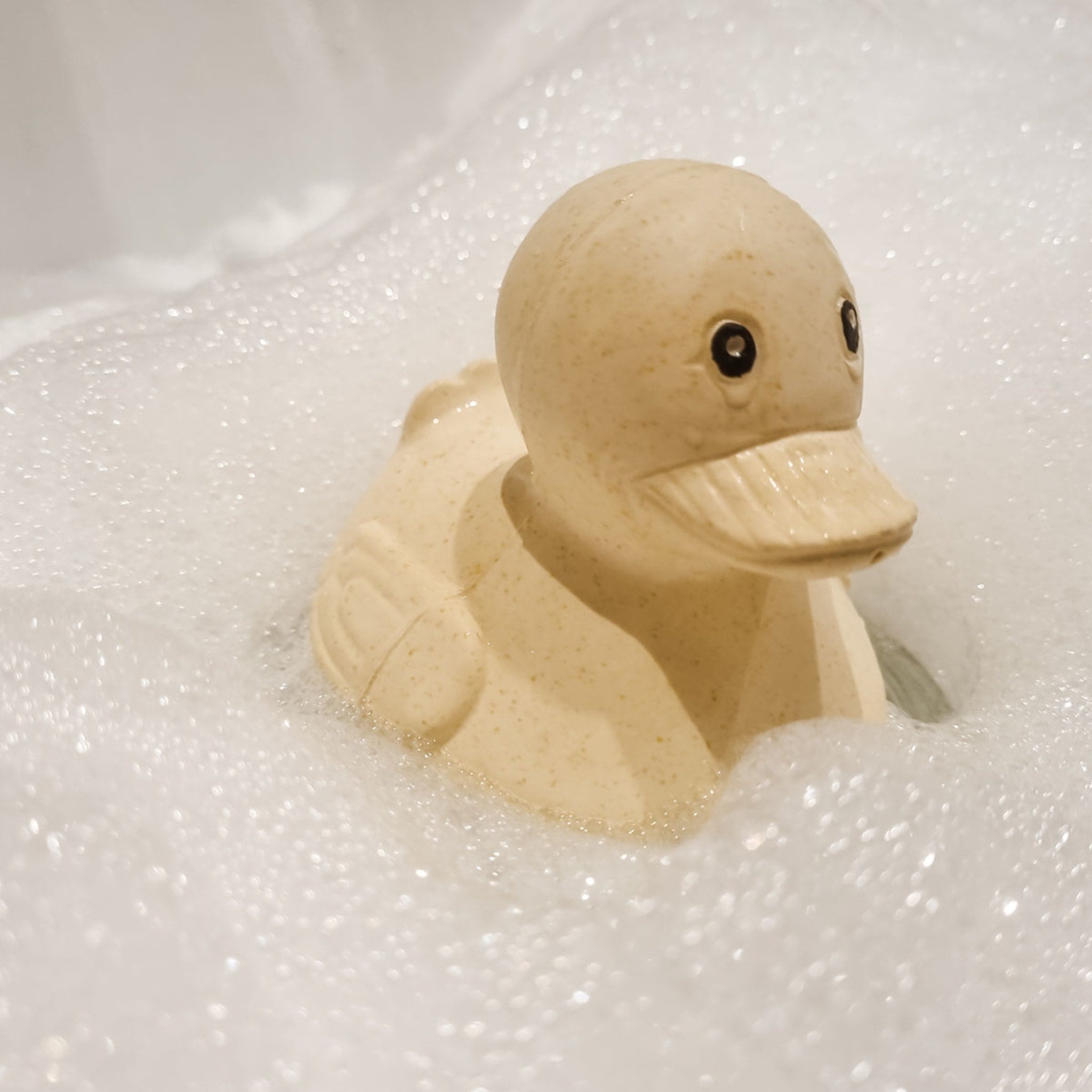 hevea-squeeze-n-splash-badeente-badespielzeug image 3