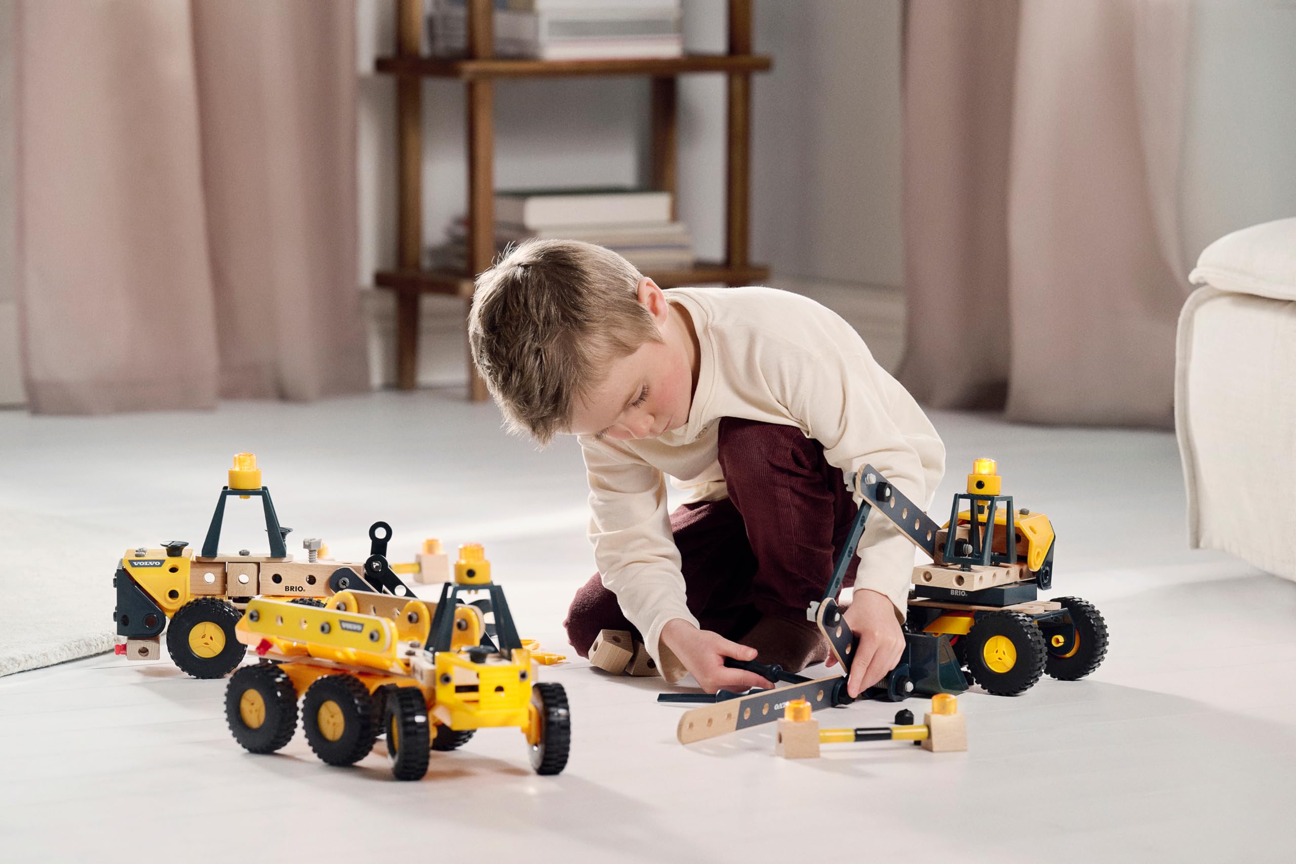 brio-builder-34597-volvo-baufahrzeuge-box-bagger-frontlader-muldenkipper image 4