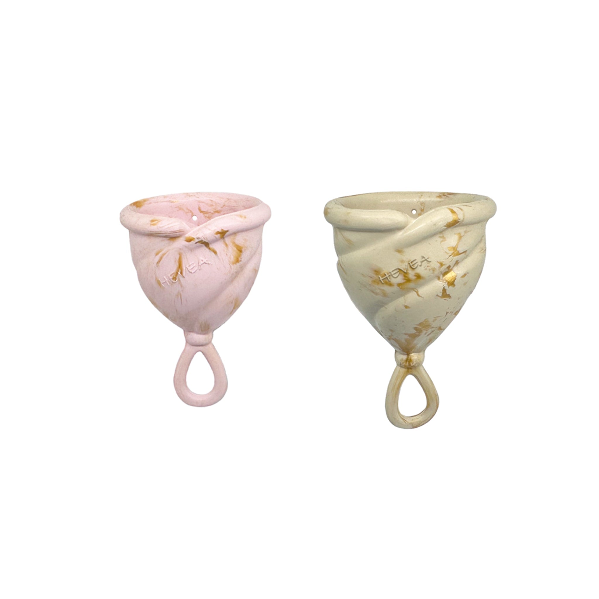 hevea-loop-menstruationstasse-set-gr-1-2-naturkautschuk image 2