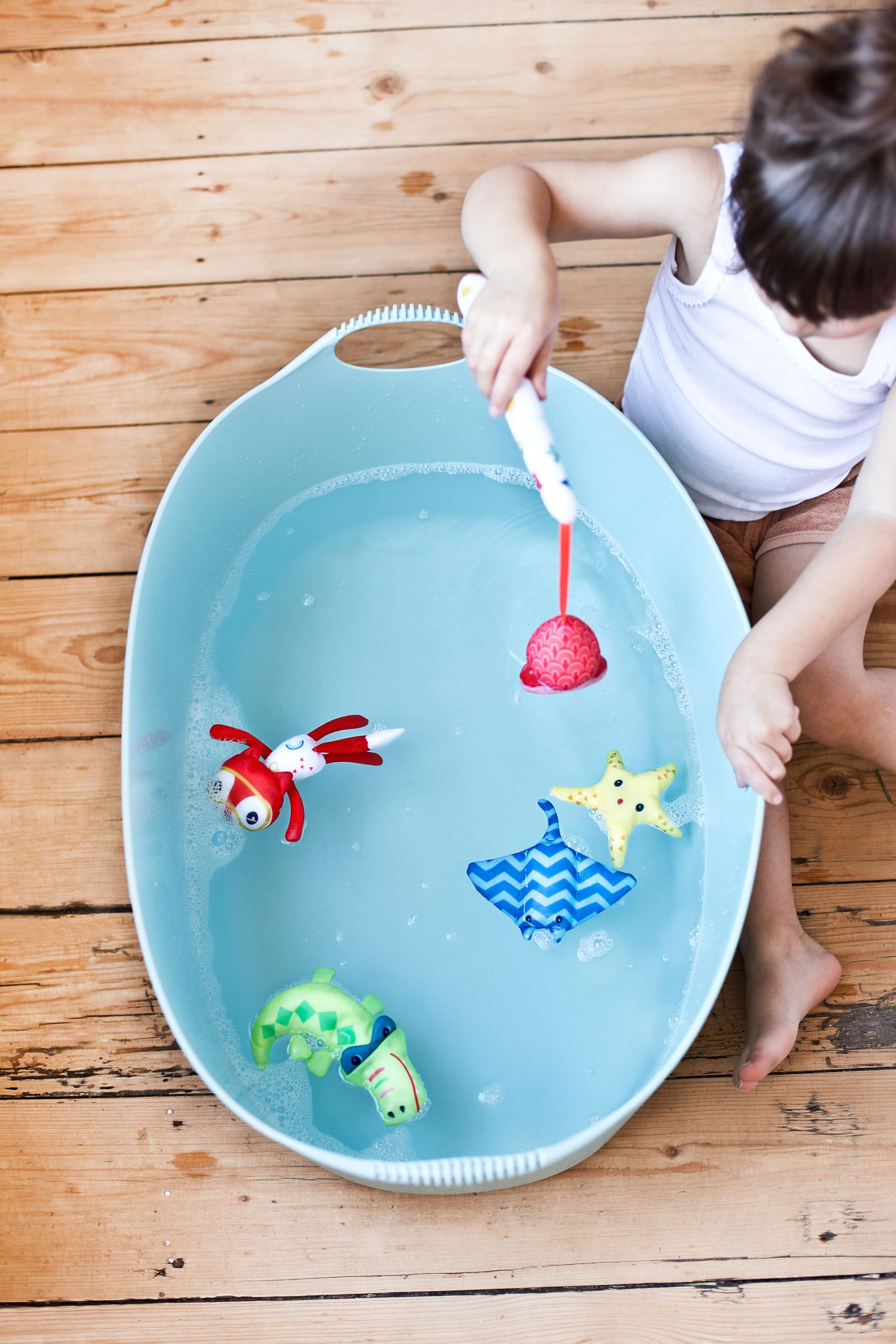 lilliputiens-alice-magnet-angelspiel-badewanne image 5