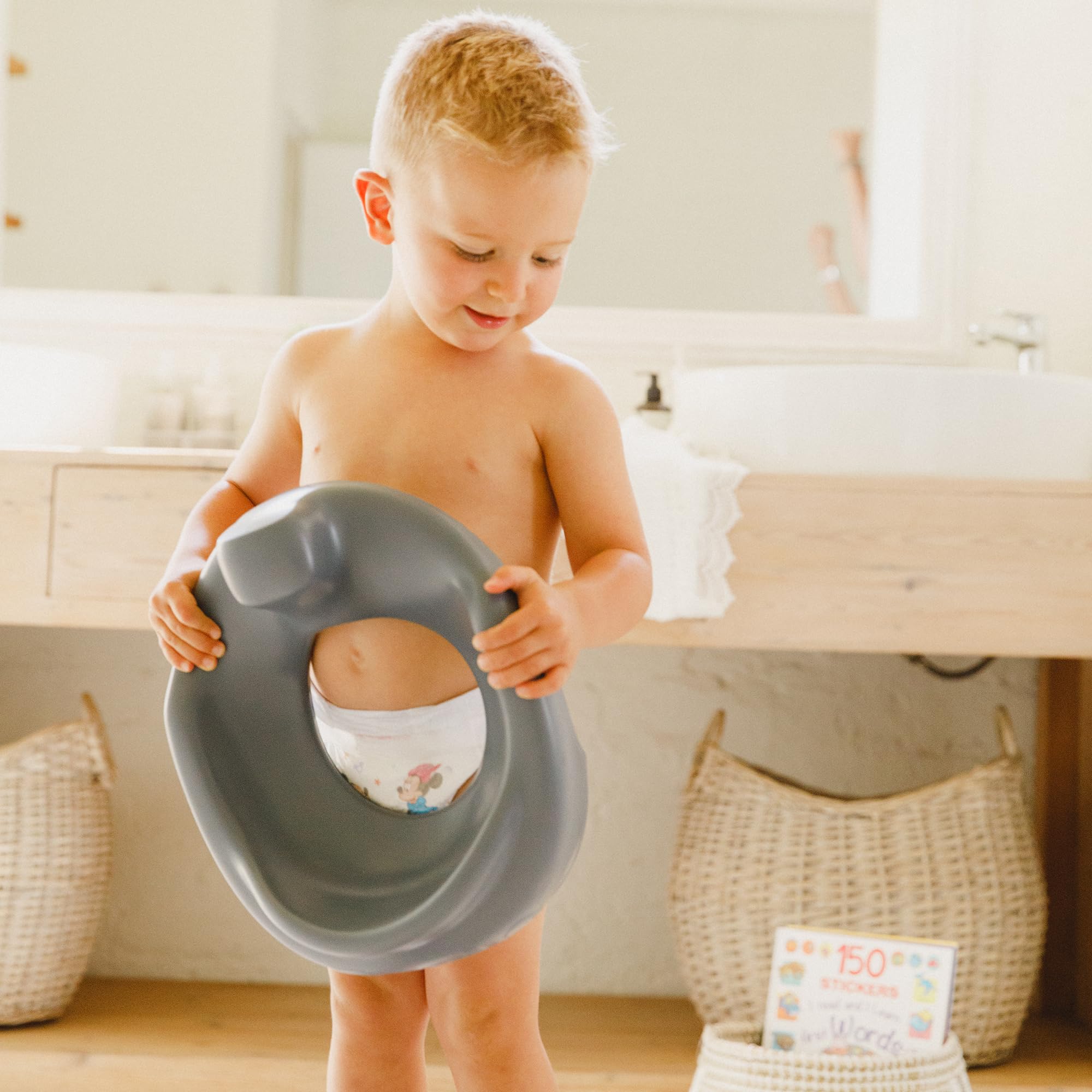 bumbo-toilet-trainer-toilettensitz-slate-grey-18-monate-bis-3-jahre image 4