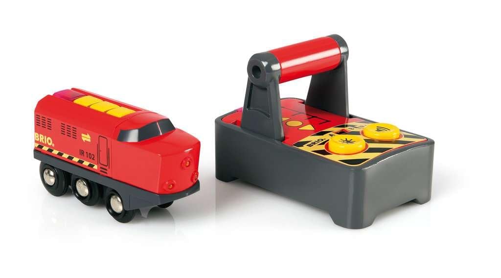 brio-world-ir-frachtlok-ferngesteuerte-lokomotive-mit-licht-und-sound-ab-3-jahre image 2