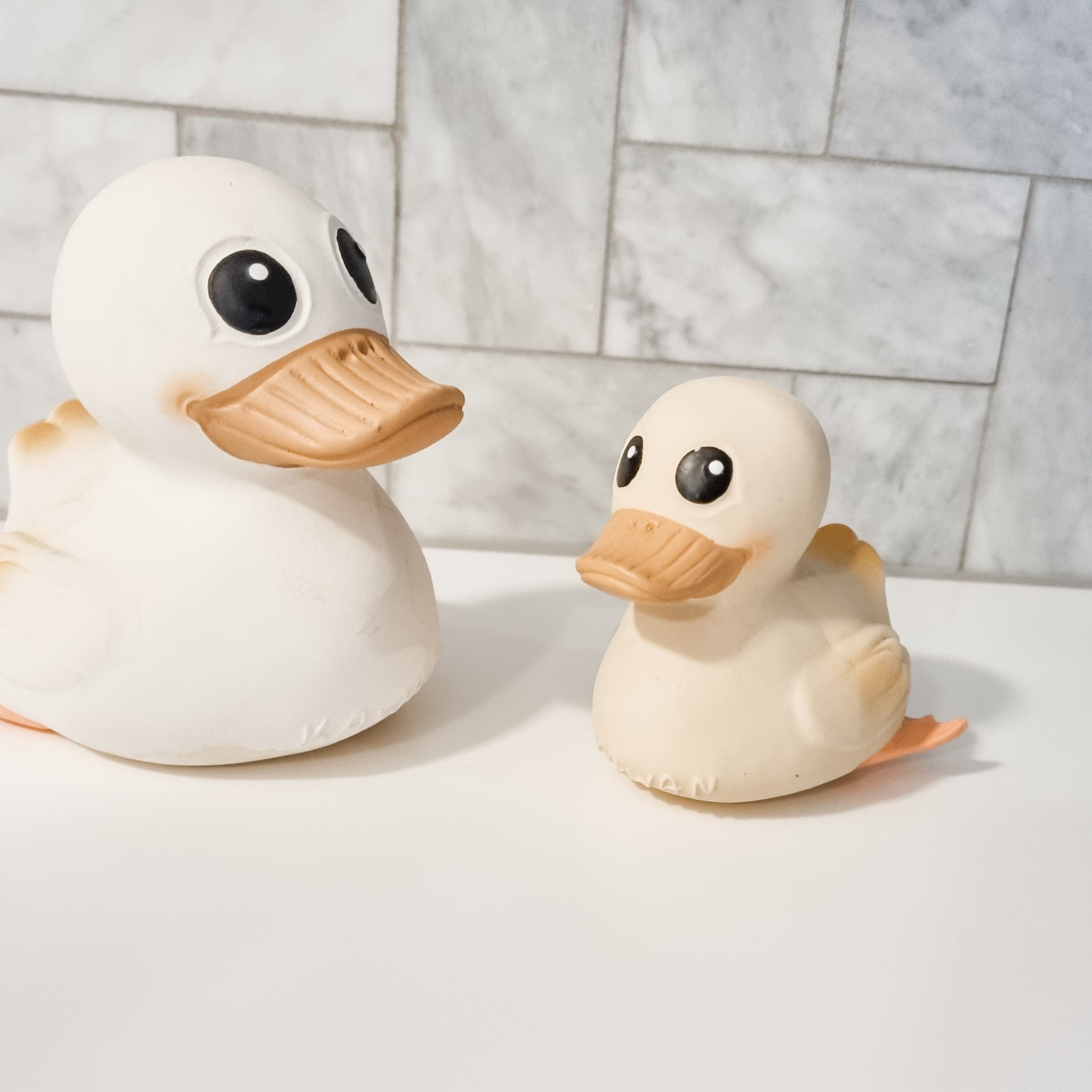 hevea-kawan-badeente-original-aus-naturkautschuk image 2